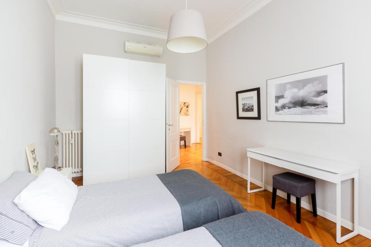 Spacious And Brilliant Apartment In Duomo By Easylife Milano Exterior foto