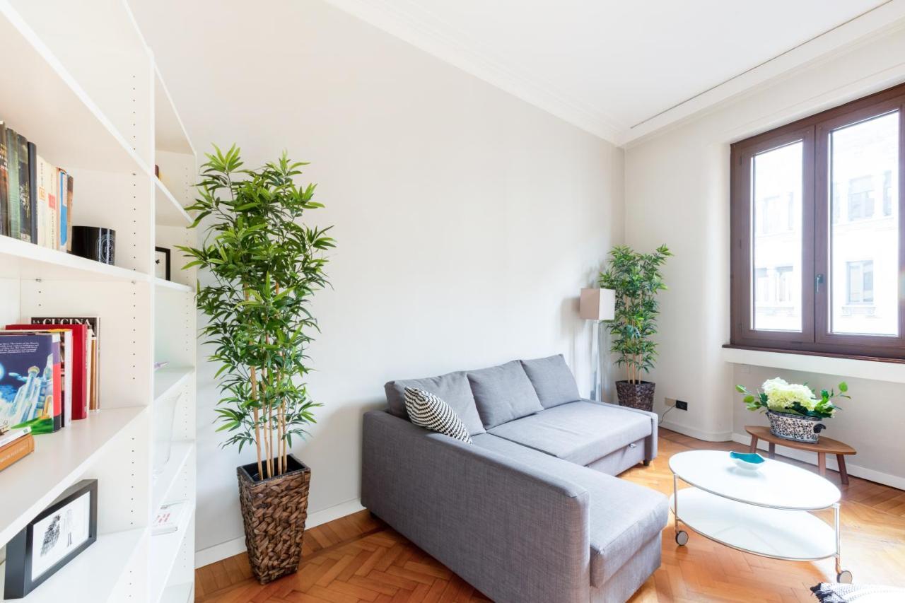 Spacious And Brilliant Apartment In Duomo By Easylife Milano Exterior foto