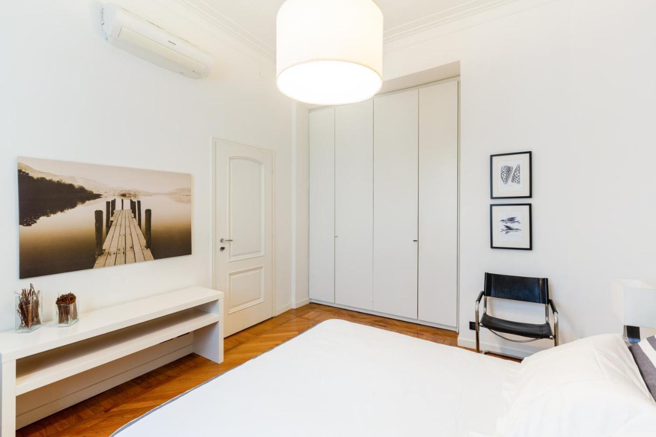 Spacious And Brilliant Apartment In Duomo By Easylife Milano Exterior foto